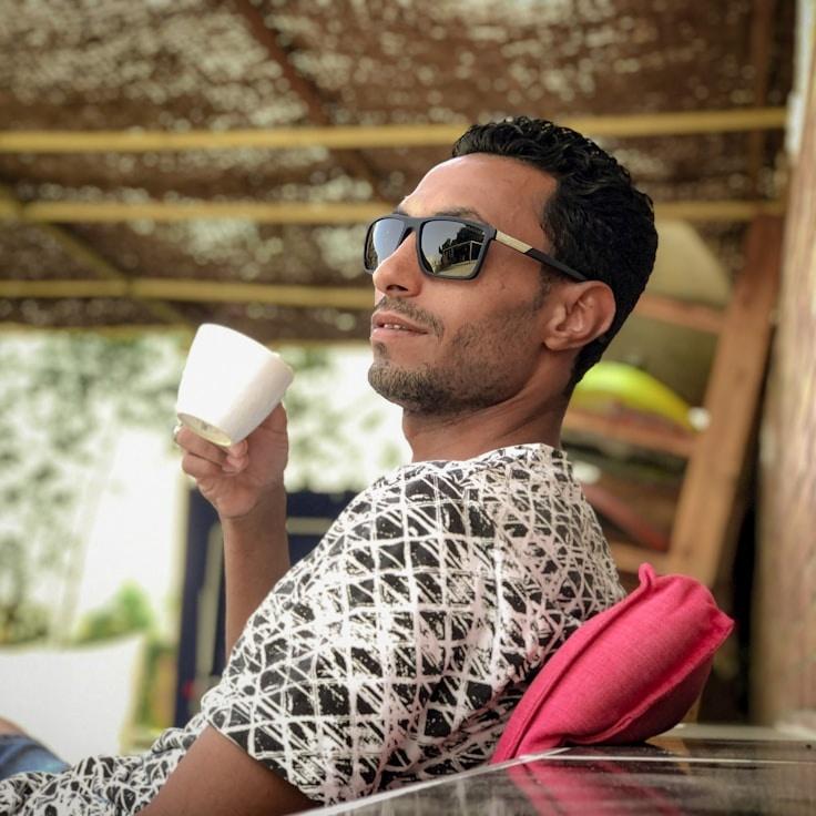 Portrait of Arun Mehta meditation instructor